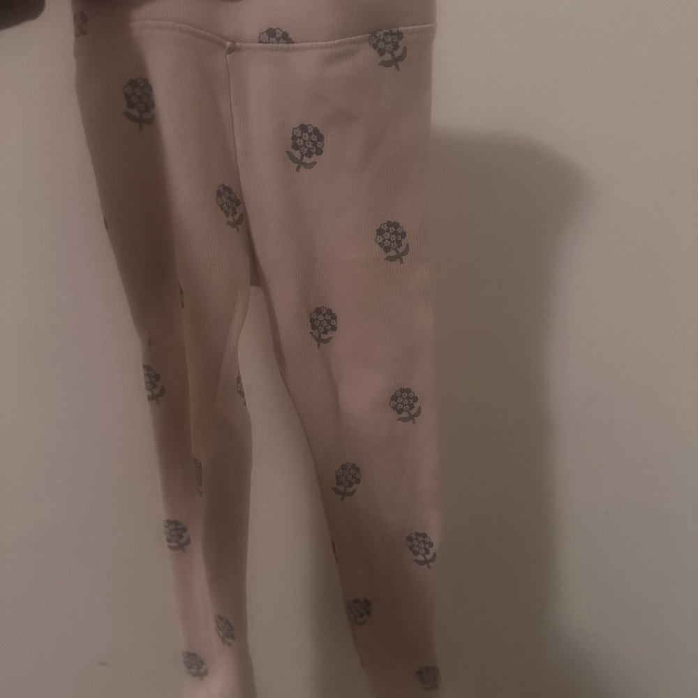Zara Kids Cream Leggings with Floral Design